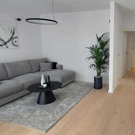 By The Sea - 2983 Apartment Split